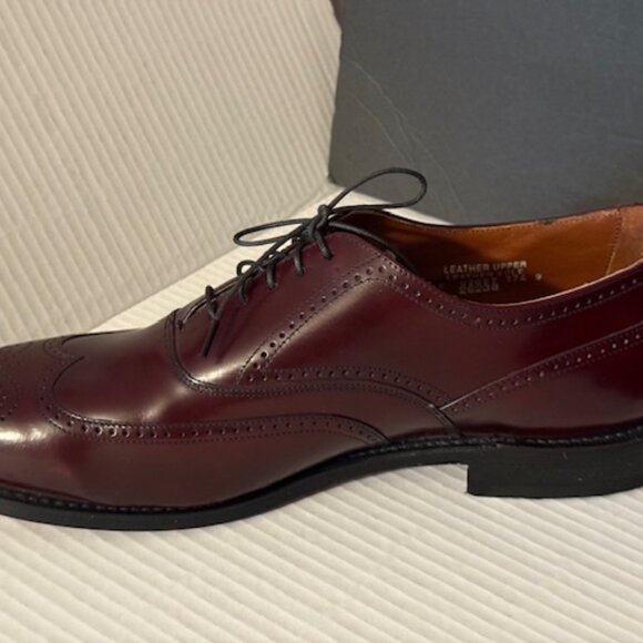 New/Without box -  Bostonian Classics Burgundy Wingtip Toe Oxford Shoes: 11 D/B - Picture 3 of 9